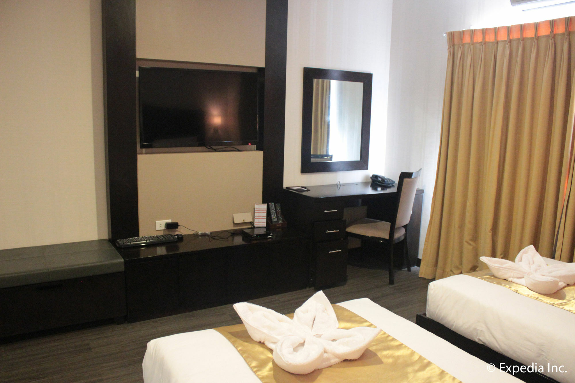 Sun Plaza Subic Hotel Olongapo Εξωτερικό φωτογραφία